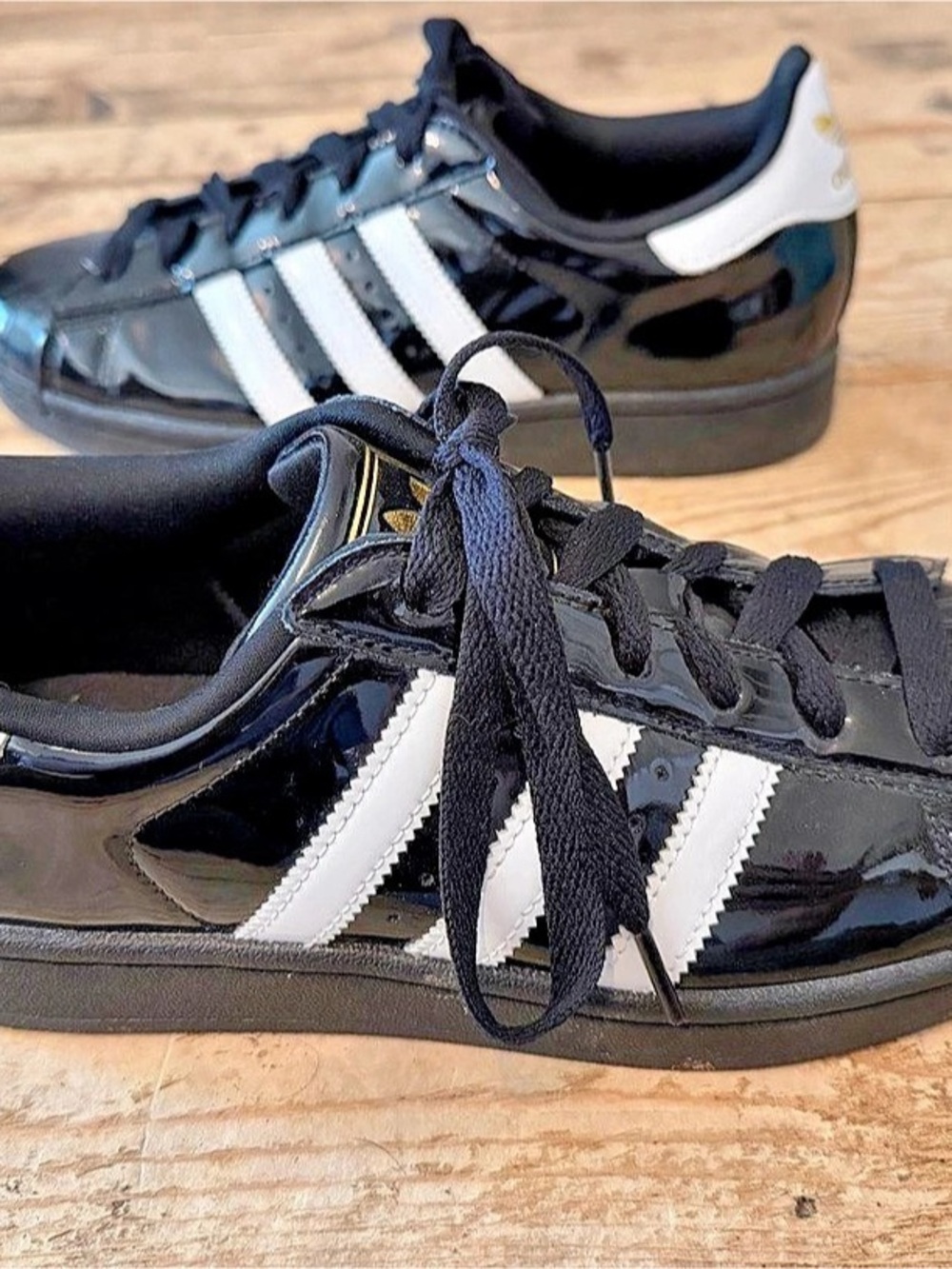 adidas Superstar Sneakers Black & White patent leather US 7.5